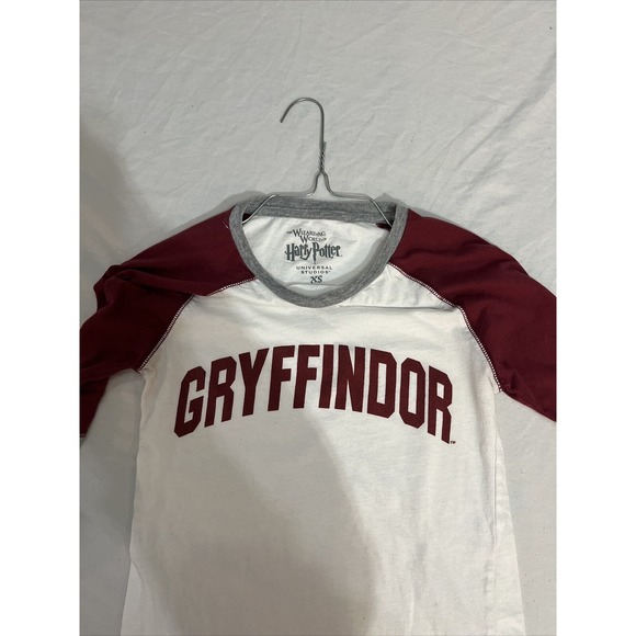 Gryffindor Shirt Women's ExSmall Baseball type long sleeve - Picture 5 of 7